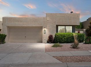 8121 Countrywood Rd NE, Albuquerque, NM 87109