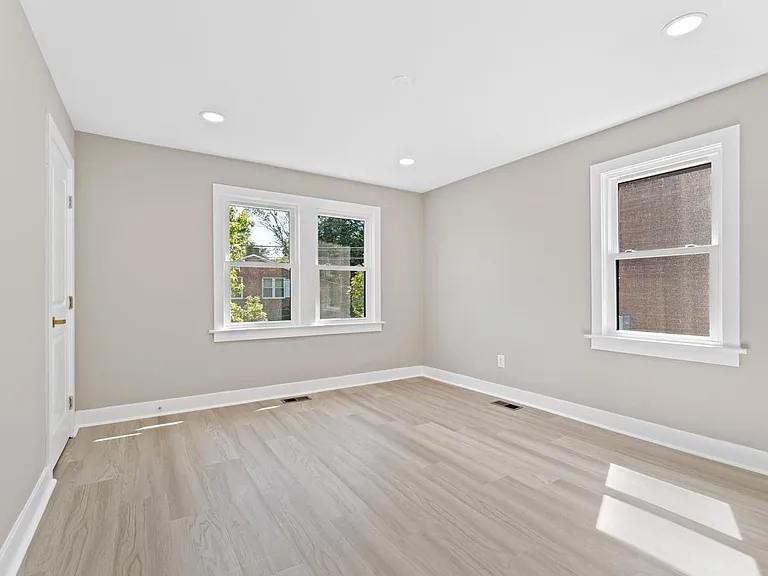 4540 Eads St NE — Photo 5