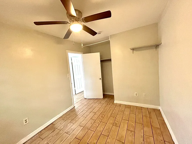 430 N Charles St #2 — Photo 5