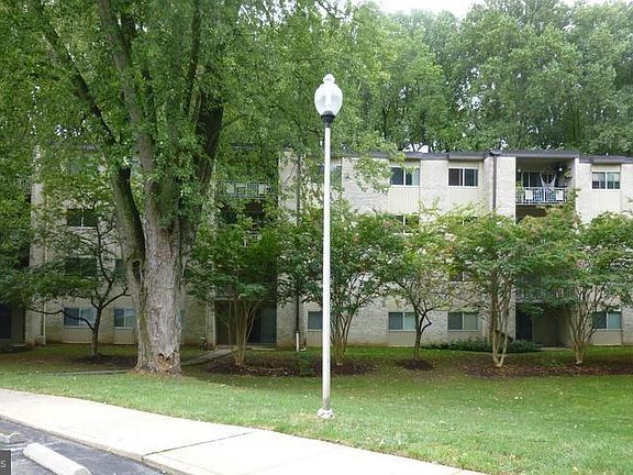 2nd image of 5200 Crossfield Ct #138