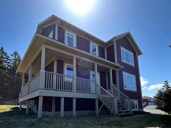 32 Country Garden Road, St. Phillips, NL A1M3T2