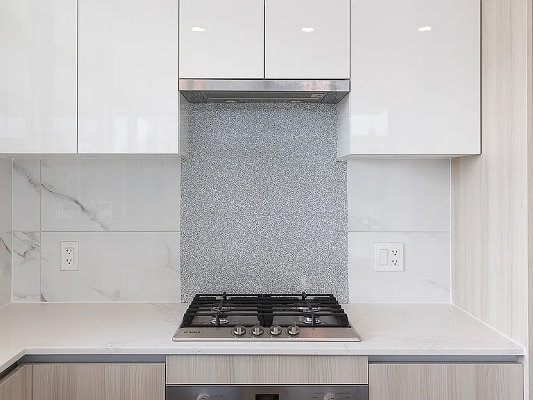 5311 Goring St — Photo 7