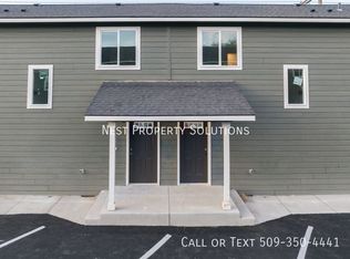 215 S 1st St #4, Warden, WA 98857