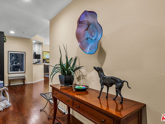 2nd image of 3613 Glendon Ave APT 101