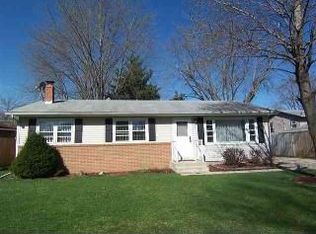 2428 Robinson Dr, Beloit, WI 53511