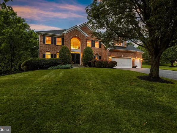 24 Latimore Way, Owings Mills, MD 21117