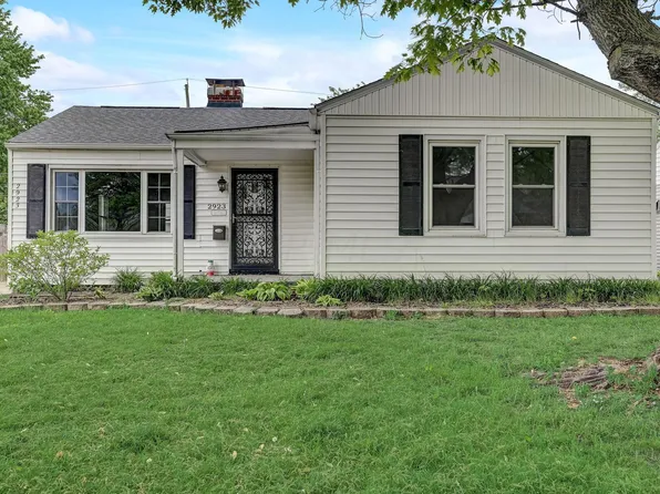 2923 Hampshire Rd, Columbus, OH 43209