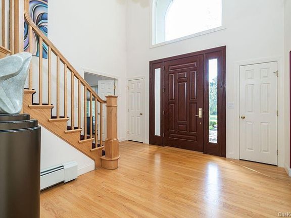 4th image of 5 Lety Ln
