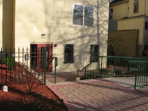Brentwood Commons-Roseville, 9-19 Roseville Ave #304, Newark, NJ 07107