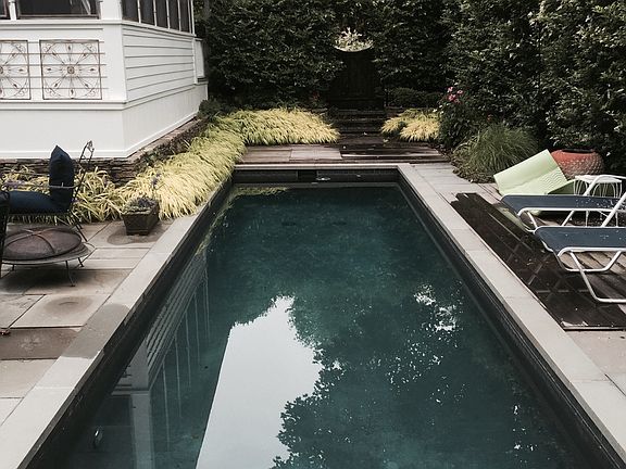 3rd image of 11 Montauk Avenue Ext
