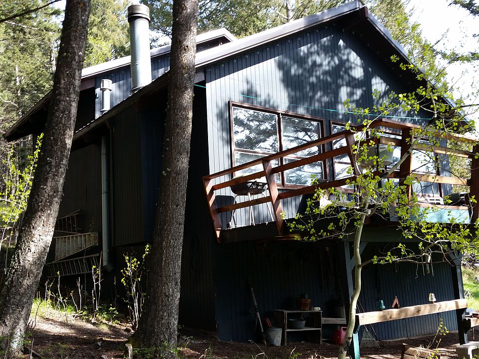 CABIN AND DECK