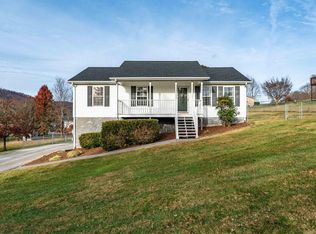 1131 Sugar Hollow Loop, Unicoi, TN 37692