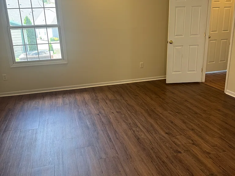 442 Beaumont Ct — Photo 8