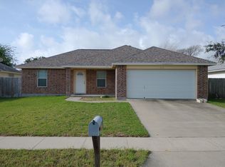 909 Strom Rd, Corpus Christi, TX 78418