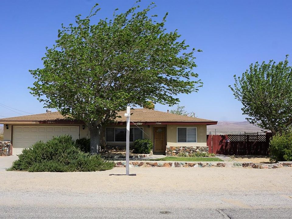 1st image of 27744 De Anza St