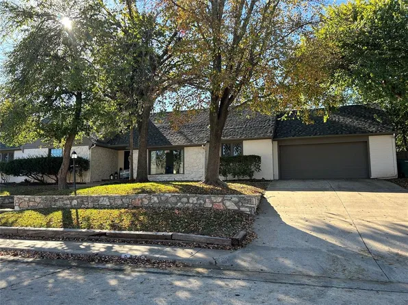 502 Hunters Ct, Edmond, OK 73034