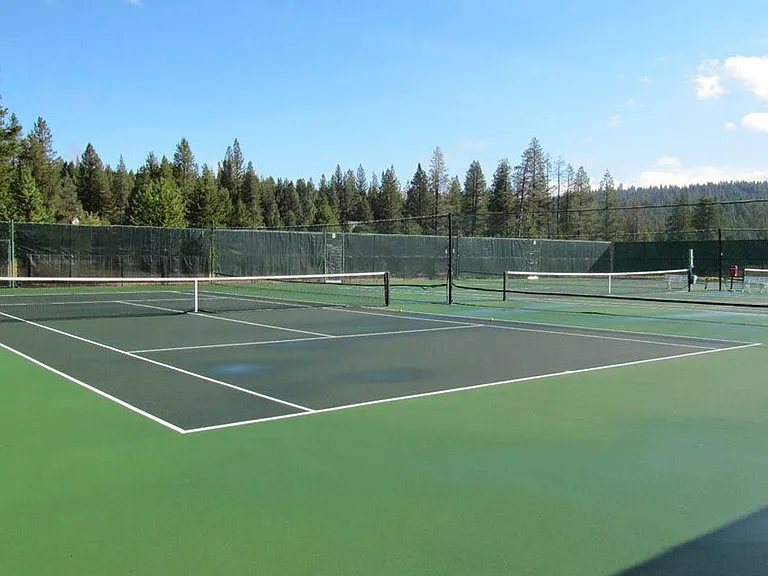 Tennis courts, swimming pool and pickle ball courts with dining facility within walking distance for the family