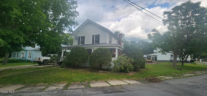 3rd image of 21 Washington Street