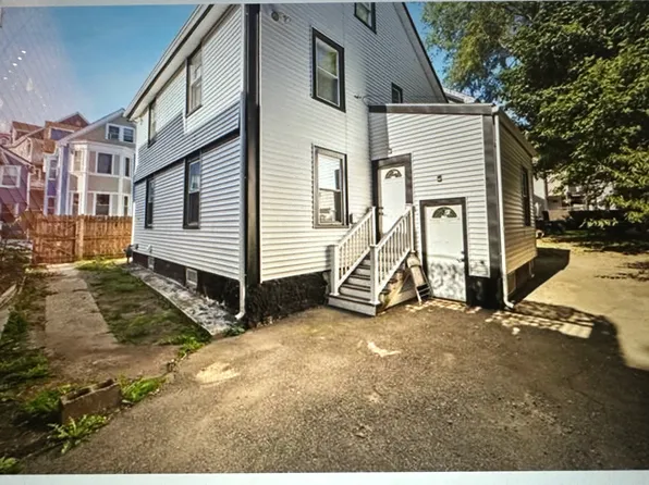 8 Woodville Park, Roxbury, MA 02119
