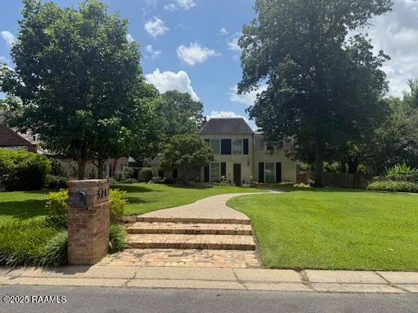 321 Wood Bluff Dr, Lafayette, LA 70503