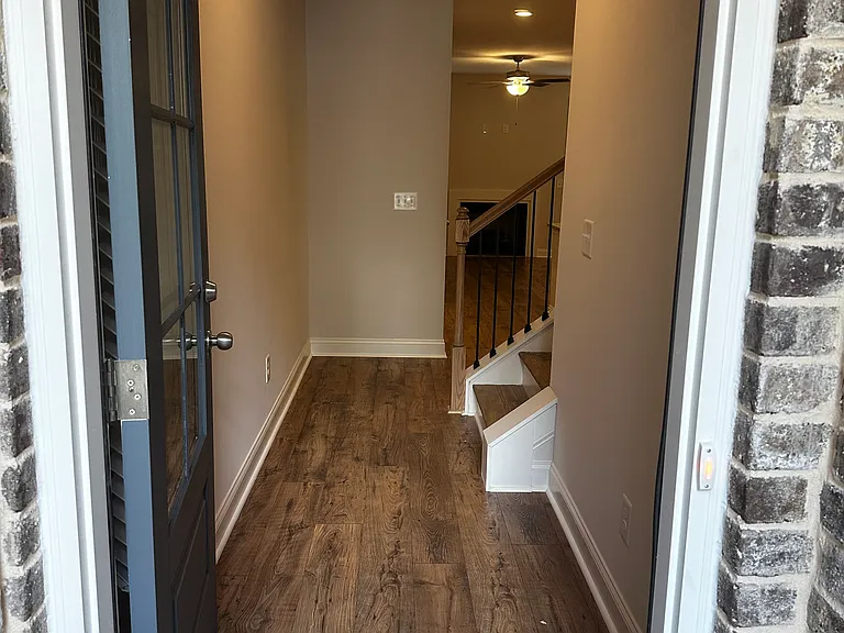 5106 Hillington Way — Photo 3