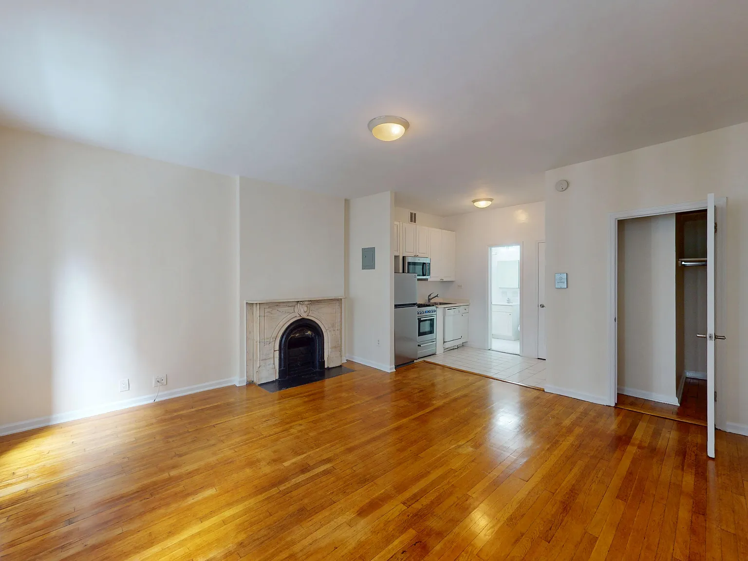 69 West 55th Street — Photo 3
