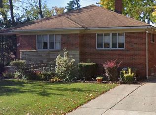 24241 Jerome Ave, Oak Park, MI 48237