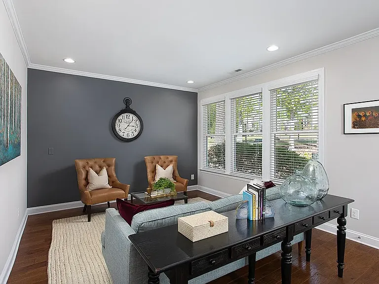 113 Bella Dr — Photo 30