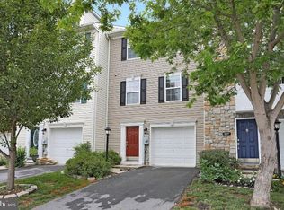 1215 Steed St, Ranson, WV 25438