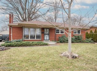 7910 Cedar Brook Dr, Louisville, KY 40219