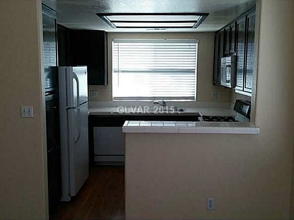 3rd image of 6540 Lombard Dr