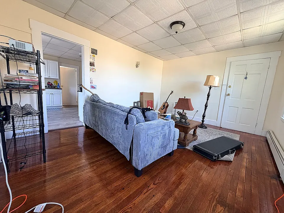 138 Hampshire St #3