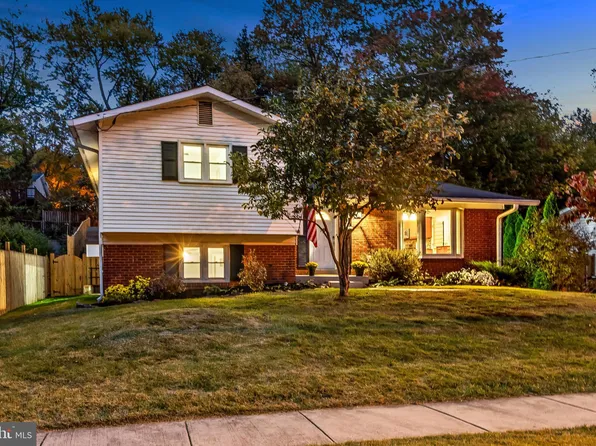 812 Cabin John Pkwy, Rockville, MD 20852