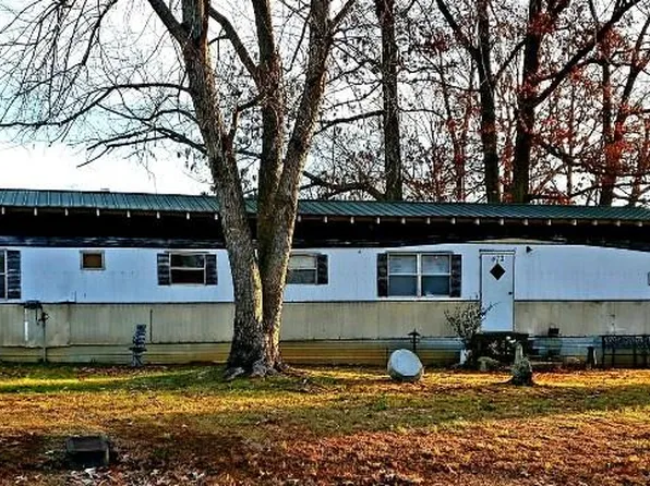 472 Joey Dr, Cadiz, KY 42211