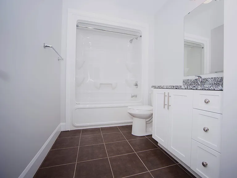 58 Holtwood Ct — Photo 10