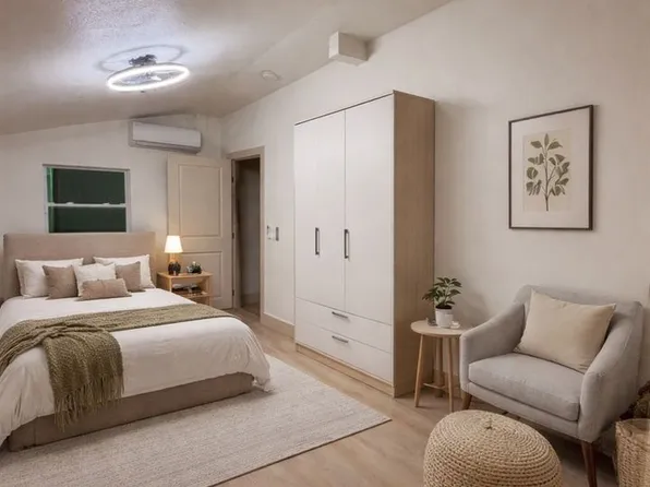 1204 E Hamilton Ave, Tampa, FL 33604