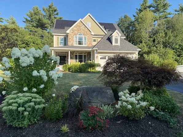 144 Boxwood Lane, Dover, NH 03820
