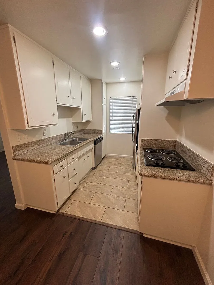 825 S. 6th St. — Photo 2