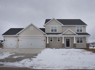 N9379 Touchdown Dr, Appleton, WI 54915