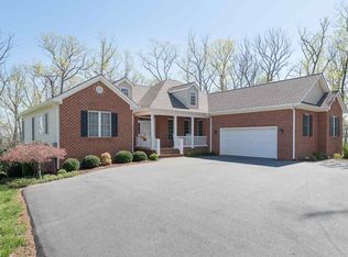 1453 Overlook Dr, Charlottesville, VA 22903