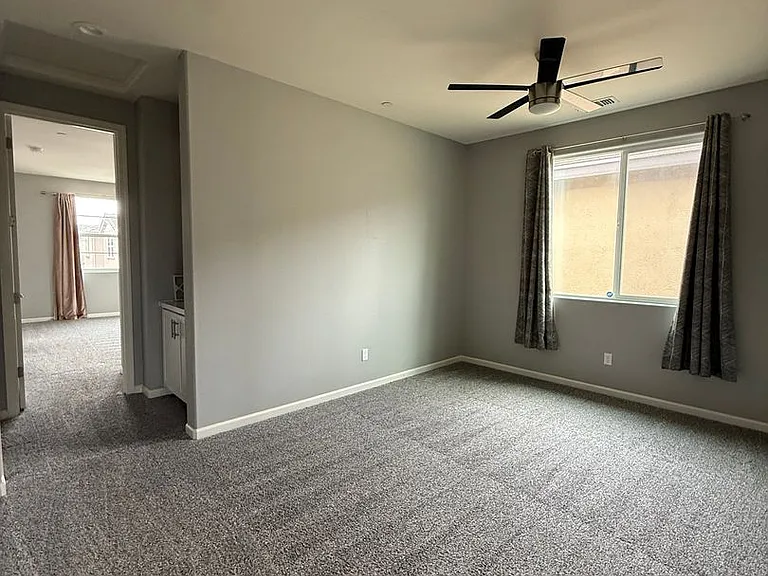 3672 Iskenderun Ave — Photo 10