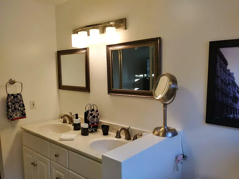 6113 W Alcott St — Photo 10
