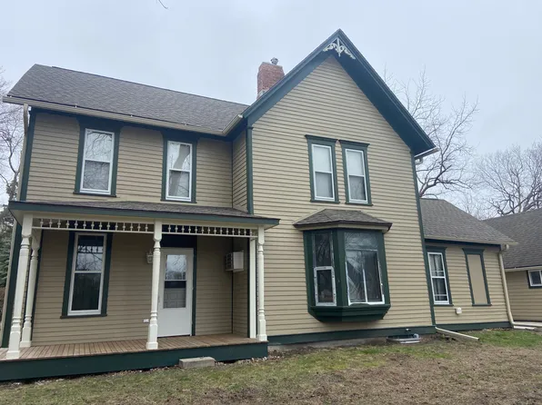 900 Ash St, Dallas Center, IA 50063