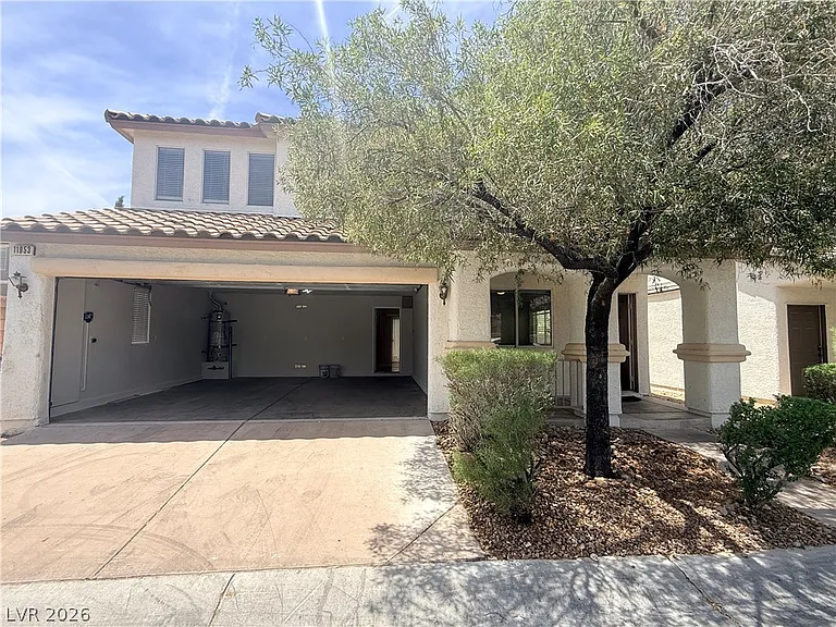 11953 Fairfax Ridge St — Photo 32