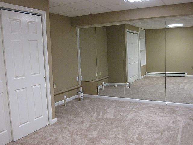 2nd image of 190 Conklintown Rd