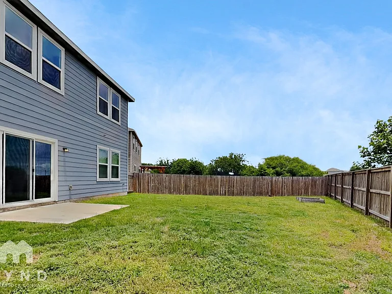 5924 Pearl Mdw — Photo 22