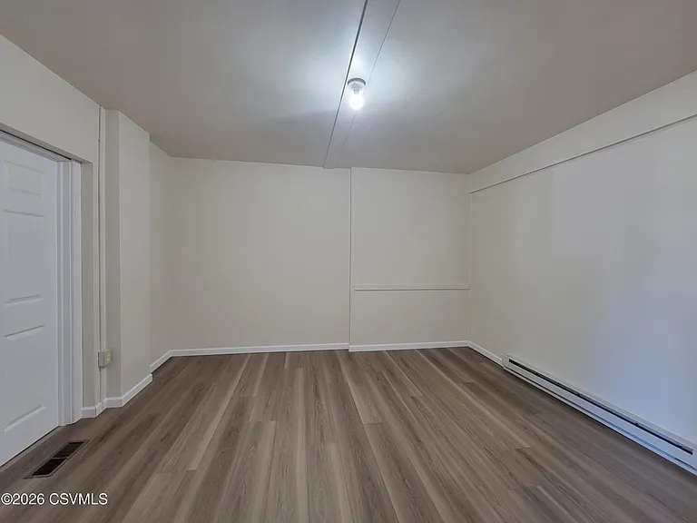 1845 N Susquehanna Trl #D — Photo 8