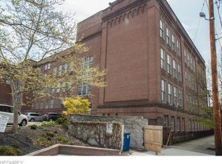 2043 Random Rd APT 1, Cleveland, OH 44106