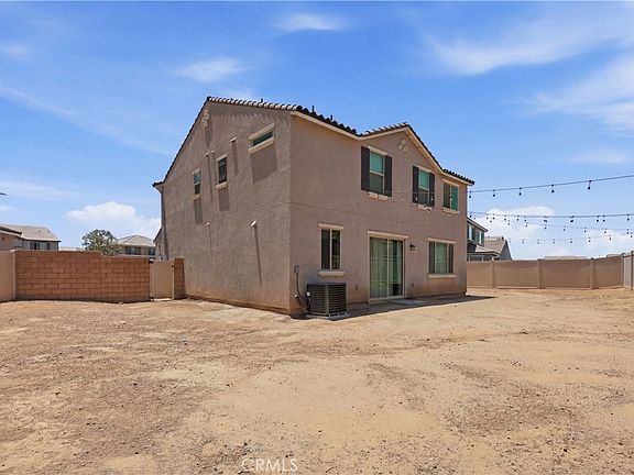 5th image of 756 Green Ct