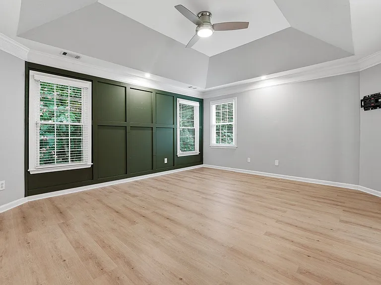1106 Glenrose Dr SE — Photo 10